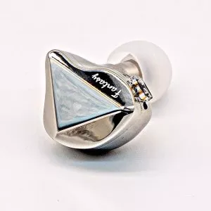 Cayin YD01 Fantasy Beryllium Plated Single Dynamic IEM